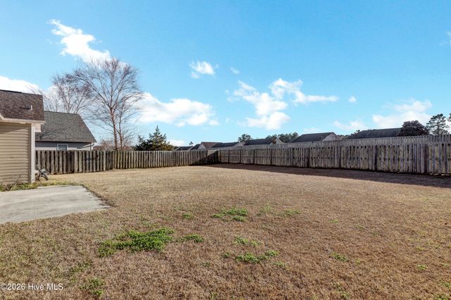 305 Rose Bud Lane, Holly Ridge, NC 28445