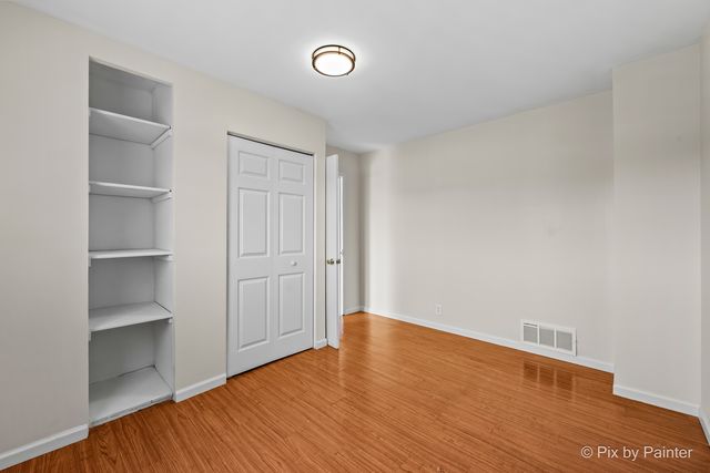 327 E Lake Street -, Barrington, IL 60010