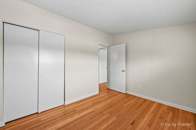 327 E Lake Street -, Barrington, IL 60010