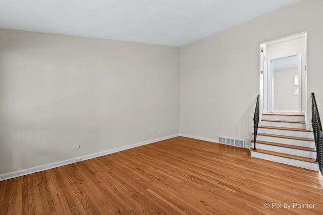 327 E Lake Street -, Barrington, IL 60010