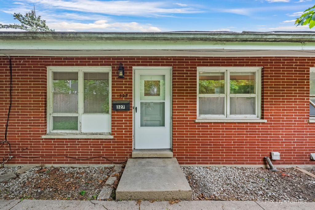 327 E Lake Street -, Barrington, IL 60010