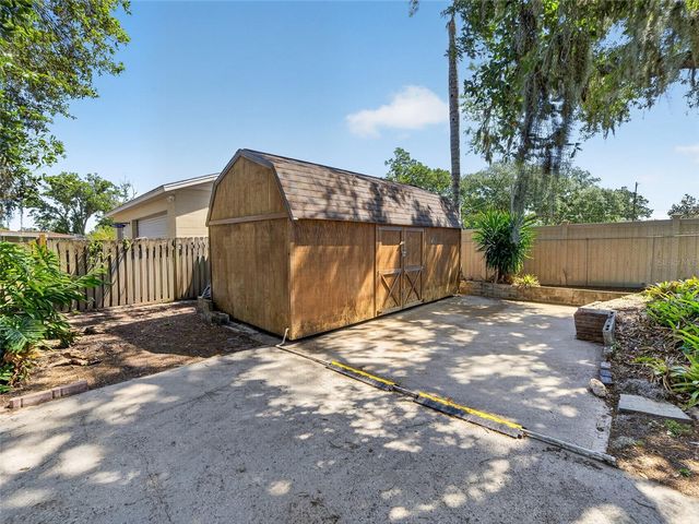605 LIMONA ROAD, Brandon, FL 33510
