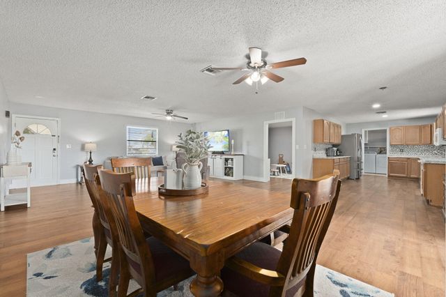 210 Deerwood Lane, Fort Pierce, FL 34947