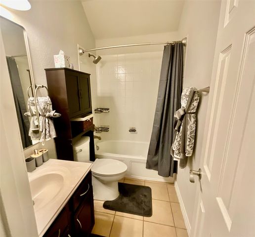 9123 Post Oak Court, Arlington, TX 76002