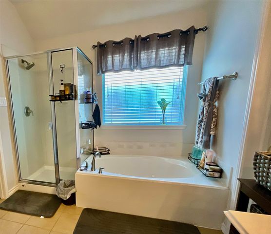 9123 Post Oak Court, Arlington, TX 76002