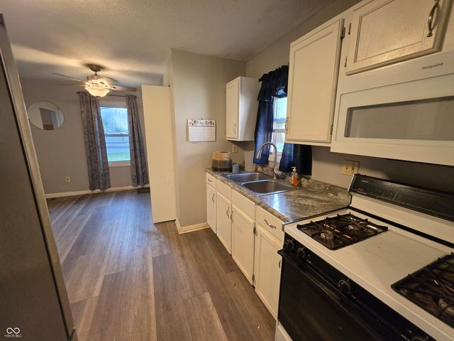 3819 S Olney, Indianapolis, IN 46237