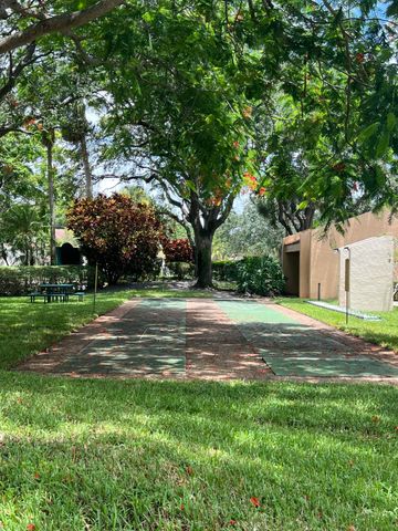 5718 Coral Lake Drive 206, Margate, FL 33063
