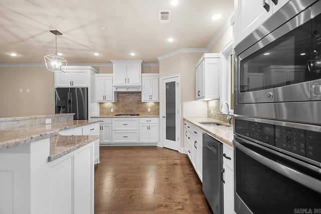 1224 Turnberry Drive, Conway, AR 72034