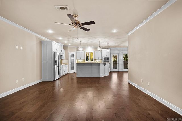 1224 Turnberry Drive, Conway, AR 72034