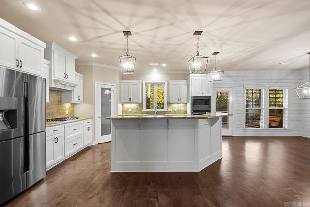 1224 Turnberry Drive, Conway, AR 72034