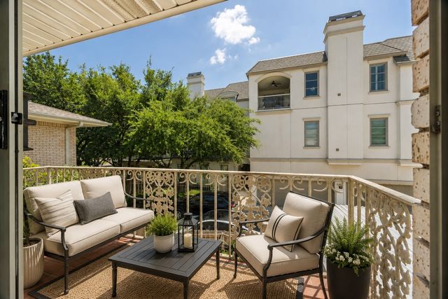 8619 Edgemere Road C, Dallas, TX 75225