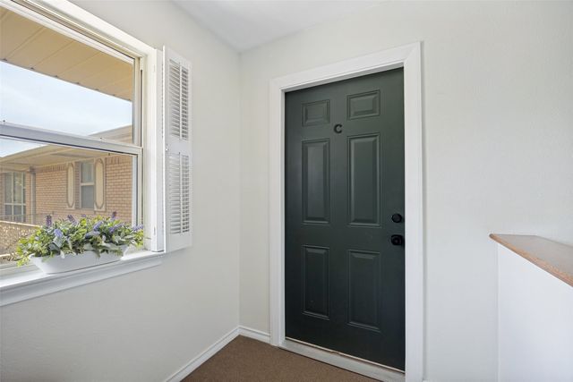 8619 Edgemere Road C, Dallas, TX 75225