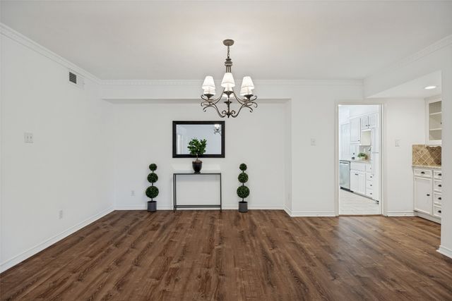 8619 Edgemere Road C, Dallas, TX 75225