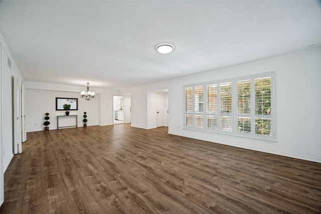 8619 Edgemere Road C, Dallas, TX 75225