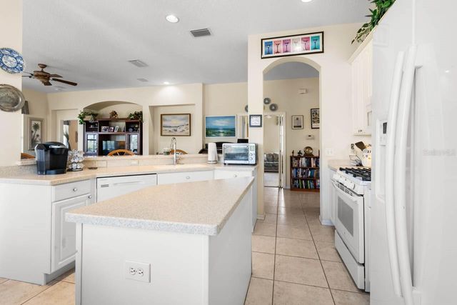 1103 JASMINE CREEK COURT, Sun City Center, FL 33573