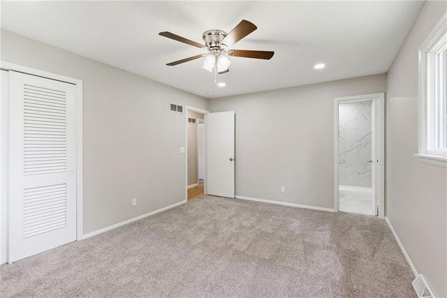 8021 Brookside Circle, Kansas City, KS 66109