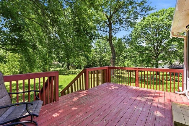 8021 Brookside Circle, Kansas City, KS 66109