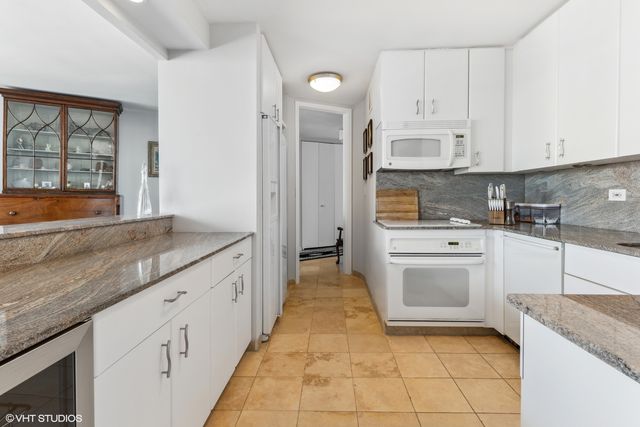 505 N Lake Shore Drive 2901, Chicago, IL 60611