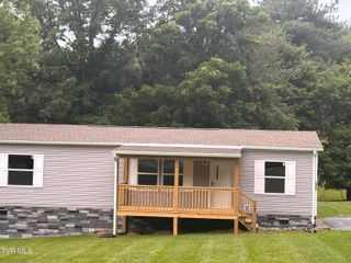 2865 Devault Bridge Road, Piney Flats, TN 37686