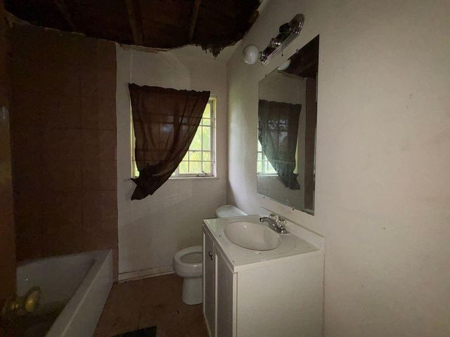 5817 Langley Road, Houston, TX 77016