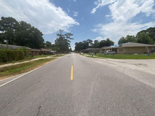 5817 Langley Road, Houston, TX 77016