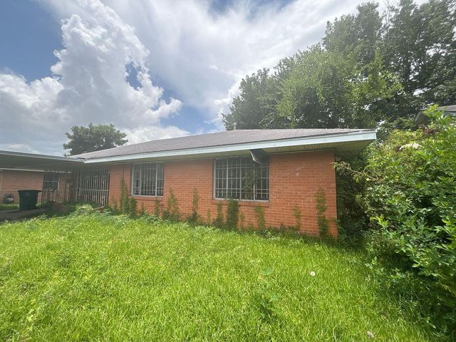 5817 Langley Road, Houston, TX 77016