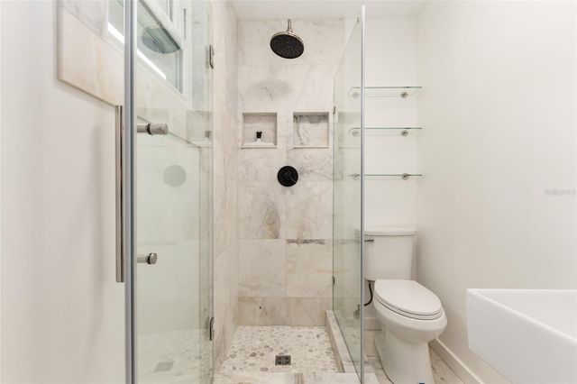 1028 NE 5TH STREET, Gainesville, FL 32601