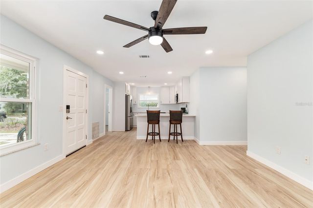 1028 NE 5TH STREET, Gainesville, FL 32601