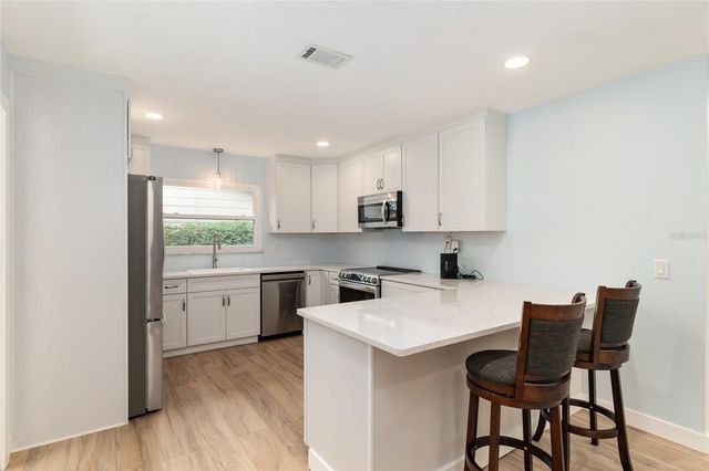 1028 NE 5TH STREET, Gainesville, FL 32601