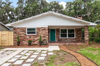 1028 NE 5TH STREET, Gainesville, FL 32601
