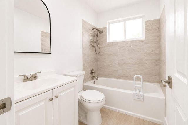 2440 NW 63rd Terrace, Sunrise, FL 33313