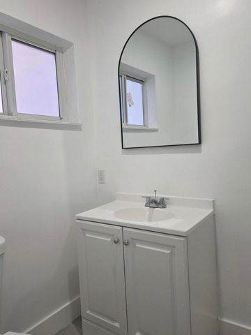 2440 NW 63rd Terrace, Sunrise, FL 33313