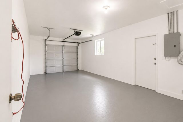 2440 NW 63rd Terrace, Sunrise, FL 33313
