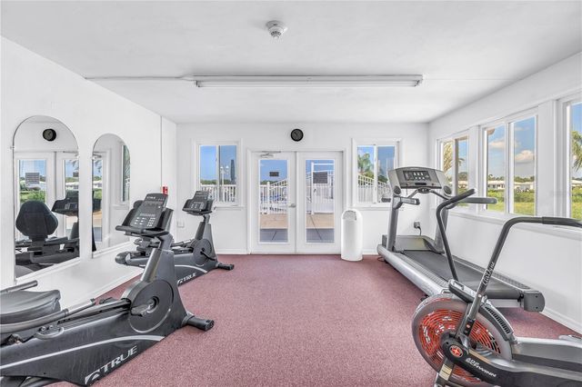 802 BUTTONWOOD DRIVE, Bradenton, FL 34208