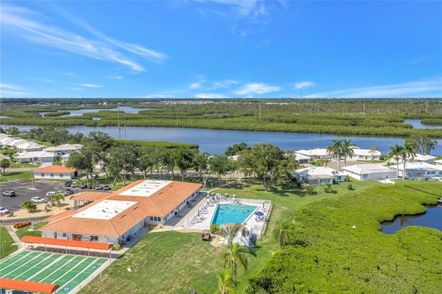 802 BUTTONWOOD DRIVE, Bradenton, FL 34208