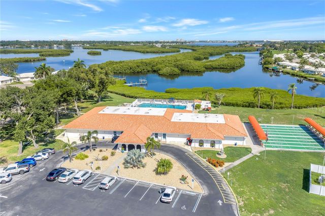 802 BUTTONWOOD DRIVE, Bradenton, FL 34208