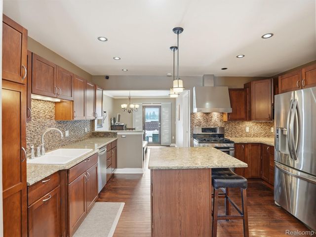 58106 Delmar, Washington Township, MI 48094