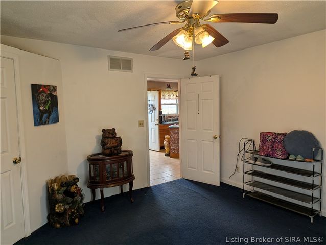 4510 Vineyard Road, Madison, IN 47250