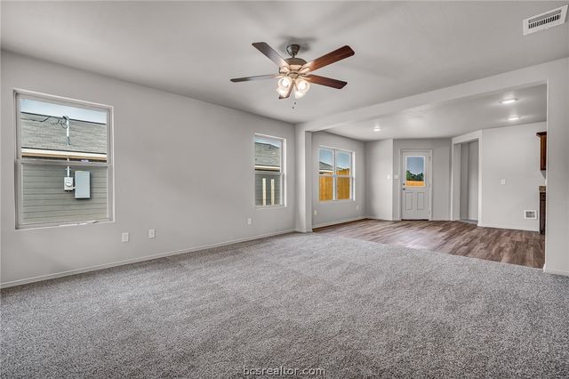 1641 Lucky Street, Bryan, TX 77803