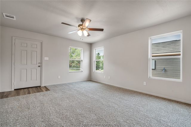 1641 Lucky Street, Bryan, TX 77803