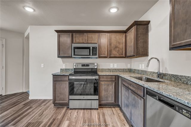 1641 Lucky Street, Bryan, TX 77803