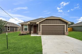 1641 Lucky Street, Bryan, TX 77803