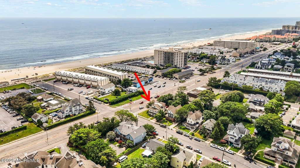 42 Cottage Place 2nd Flr, Long Branch, NJ 07740