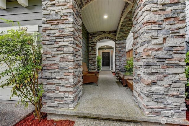 2462 172 Avenue NE, Redmond, WA 98052