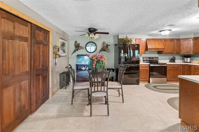 4837 Rocky Branch Road, Bethalto, IL 62010