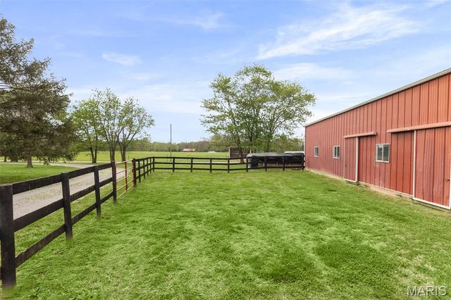 4837 Rocky Branch Road, Bethalto, IL 62010