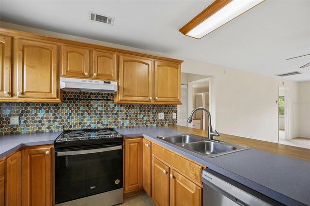 26485 RAMPART BOULEVARD A27, Punta Gorda, FL 33983