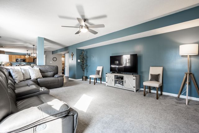 10511 Hyacinth Court, Noblesville, IN 46060