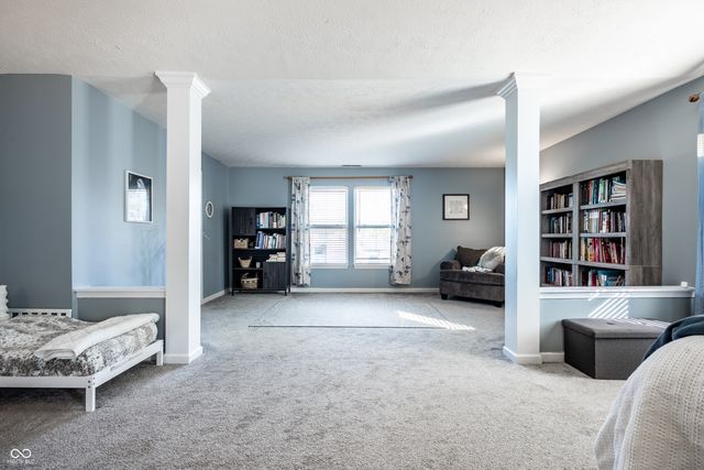 10511 Hyacinth Court, Noblesville, IN 46060