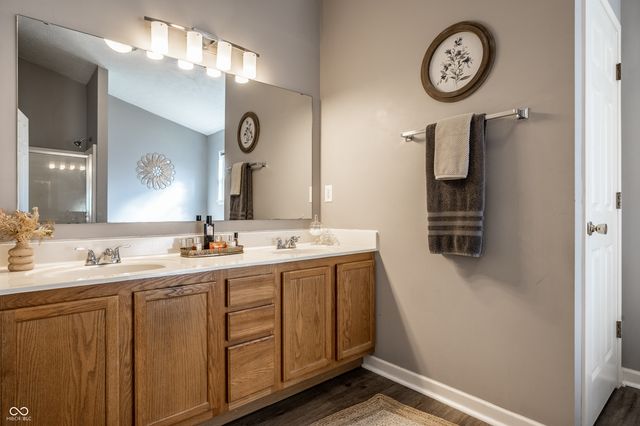 10511 Hyacinth Court, Noblesville, IN 46060